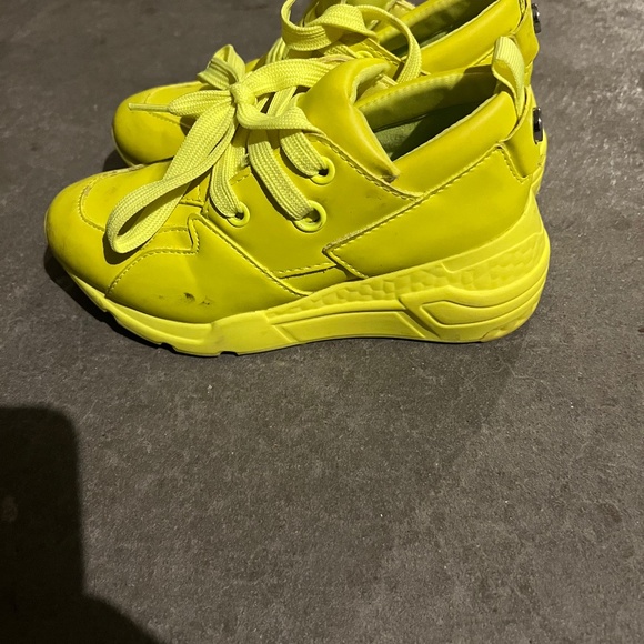 Steve Madden Other - steave madden kids shoes